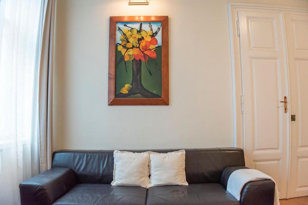 Velky Apartman Μπρατισλάβα Εξωτερικό φωτογραφία